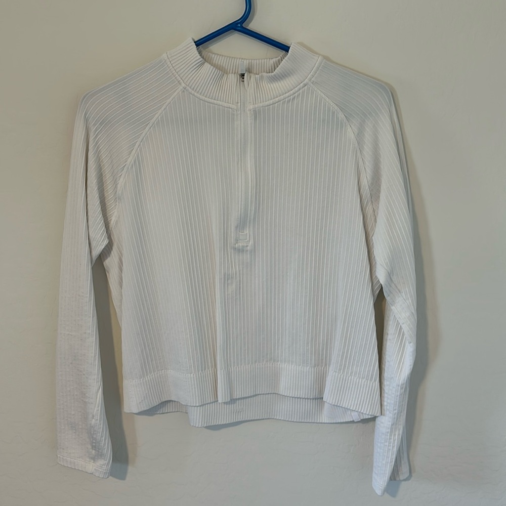 Lululemon long sleeve half zip